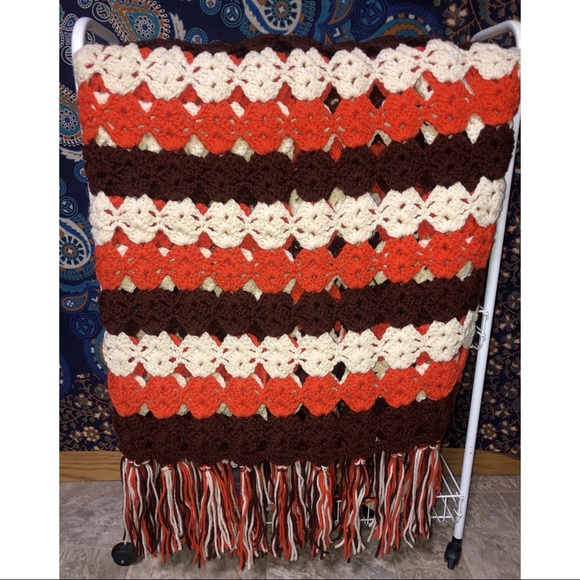 Vintage Crocheted Afghan - Picture 4 of 4